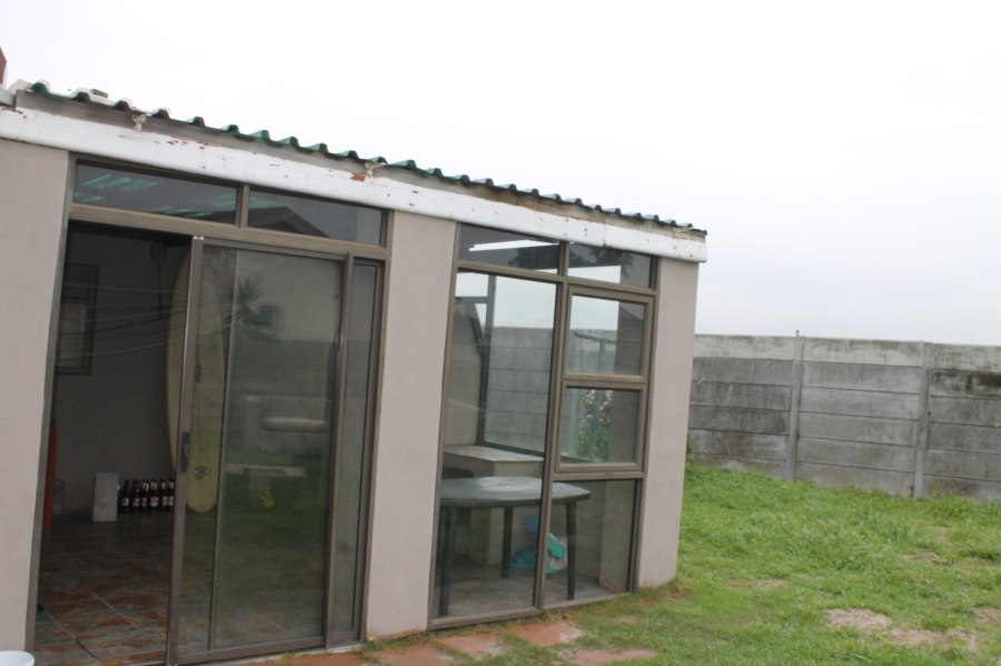 To Let 3 Bedroom Property for Rent in Highbury Western Cape